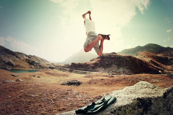 photo-jump-nature-man